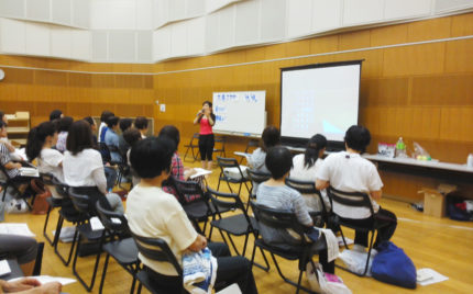 学校・企業・自治体でヨガ/健康の講演会を広島/全国で週300人以上指導する【大滝さやか】